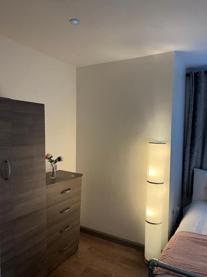 3 Bedroom Flat In King'S Cross, St Pancras'S. 2 Minutes To Euston. Londyn Zewnętrze zdjęcie